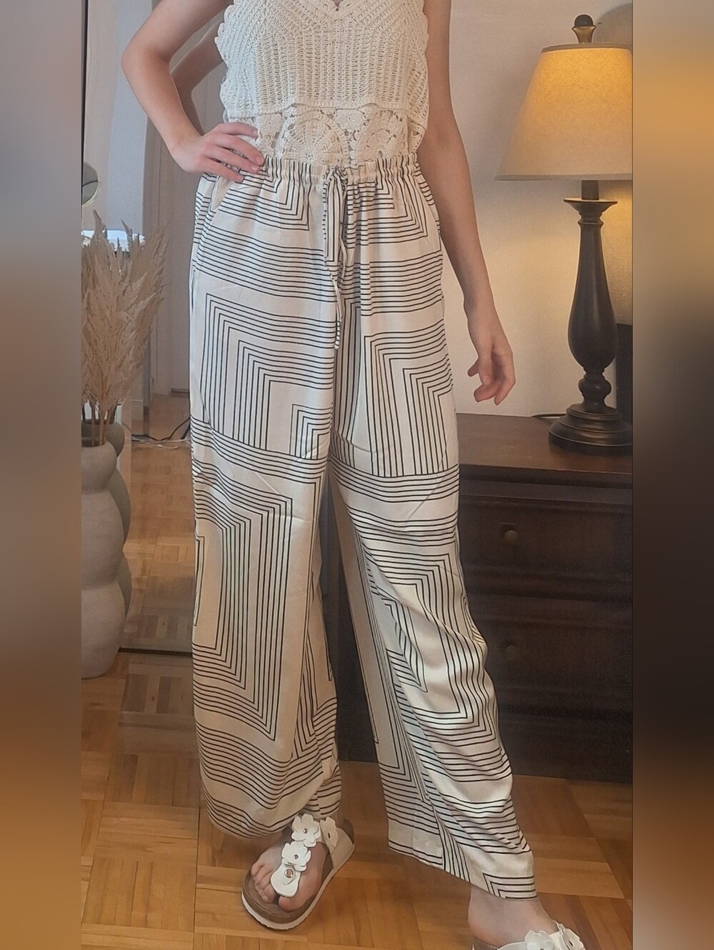 H&M Cream Wide-Leg Pants with Black Geometric Paterns